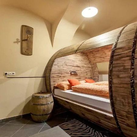 Apartamento Beer & Wine Cellar Liubliana Exterior foto