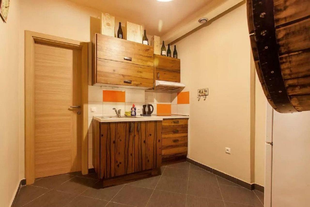 Apartamento Beer & Wine Cellar Liubliana Exterior foto